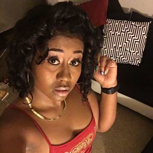 Meet your Posher, Victoria